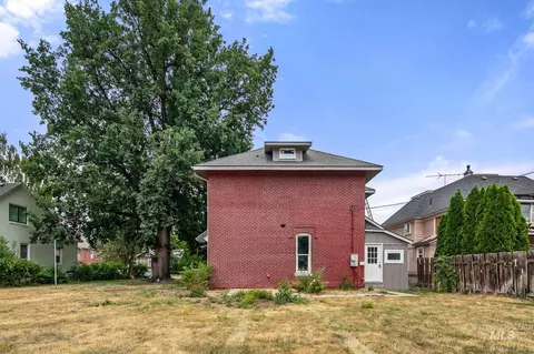 Exterior - 1122 1st Ave S, Payette, ID 83661 photo 5 of 6
