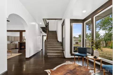 Entry Way - 1122 1st Ave S, Payette, ID 83661 photo 1 of 11