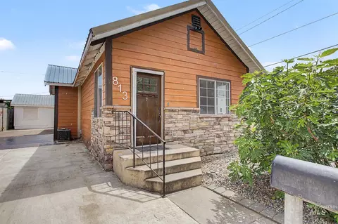 813 10th St, Lewiston, ID 83501