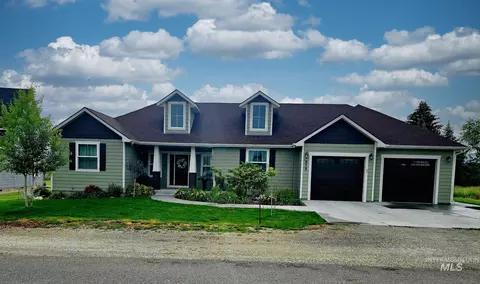 515 School St, Albion, ID 83311