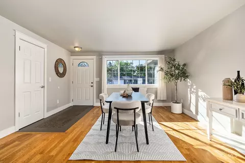 Entry Way - 371 S Harlan Pl, Eagle, ID 83616 photo 2 of 4