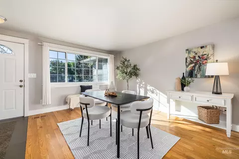 Dining - 371 S Harlan Pl, Eagle, ID 83616 photo 1 of 4