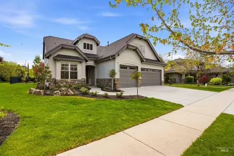 Exterior - 3765 W Dublin Dr, Eagle, ID 83616 photo 2 of 6
