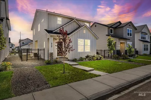5127 W Avilla Dr, Meridian, ID 83646