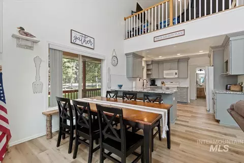 Dining - 1496 Pine Rdg, Cascade, ID 83611 photo 3 of 3