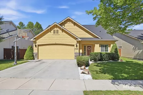 3769 N Quenzer Way, Meridian, ID 83646