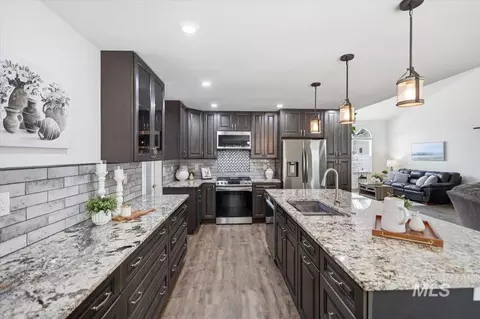 2441 N Snow Goose Way, Meridian, ID 83646