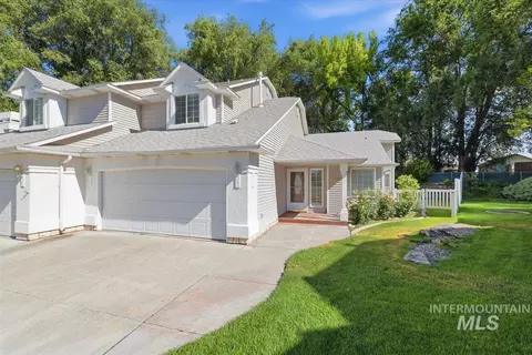 1401 Lois Ln, Nampa, ID 83686
