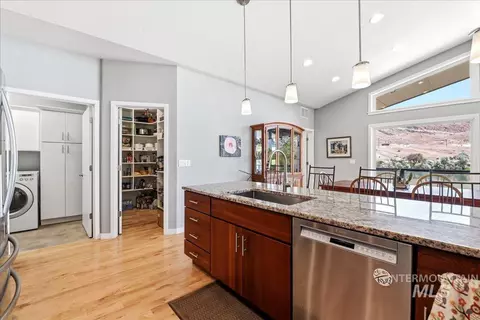 Kitchen - 10250 Airpark Loop, Melba, ID 83641 photo 5 of 5