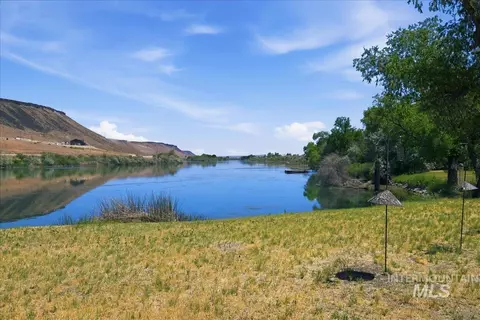 View/Area - 10250 Airpark Loop, Melba, ID 83641 photo 1 of 2