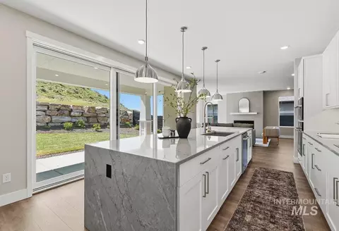 Kitchen - 5765 W Oxton St, Eagle, ID 83616 photo 3 of 4