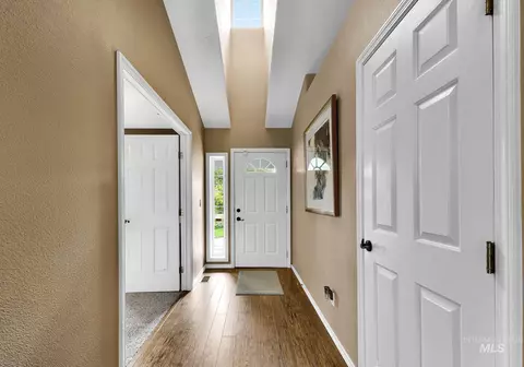 Entry Way - 23193 Forest Hills Loop, Caldwell, ID 83607 photo 1 of 1