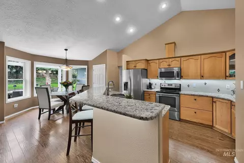 Kitchen - 23193 Forest Hills Loop, Caldwell, ID 83607 photo 1 of 4