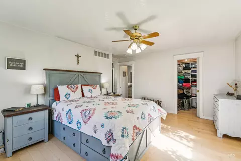 Bedroom - 1925 Glenway, Fruitland, ID 83619 photo 2 of 5