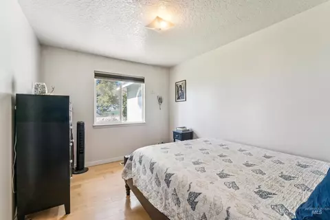 Bedroom - 1925 Glenway, Fruitland, ID 83619 photo 5 of 5