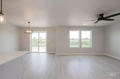 Living - 7300 W Trumbull Ct, Eagle, ID 83616 photo 1 of 4