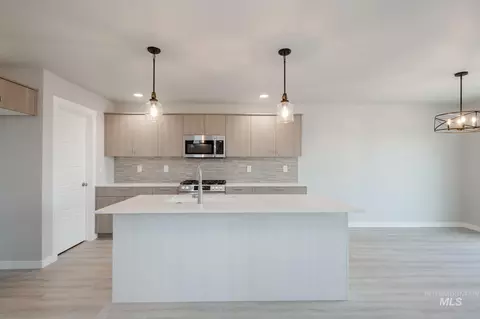 Kitchen - 7300 W Trumbull Ct, Eagle, ID 83616 photo 1 of 4