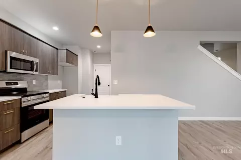 Kitchen - 7446 W Trumbull Ct, Eagle, ID 83616 photo 1 of 2