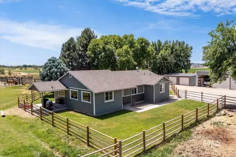 Exterior - 7345 Silver Bullet Ln, Star, ID 83669 photo 8 of 26