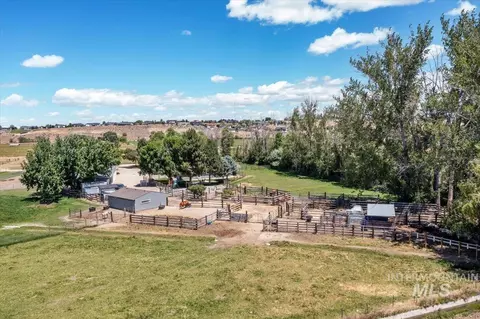 7345 Silver Bullet Ln, Star, ID 83669