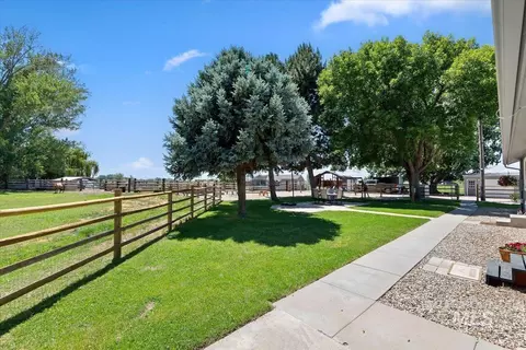 Exterior - 7345 Silver Bullet Ln, Star, ID 83669 photo 12 of 26