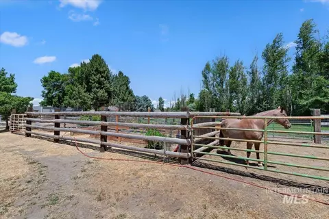 Exterior - 7345 Silver Bullet Ln, Star, ID 83669 photo 22 of 26