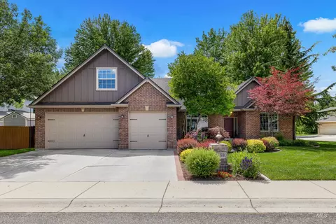 1859 N Prestwick Way, Eagle, ID 83616