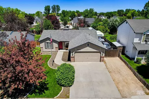 16616 N Liverpool Ln, Nampa, ID 83687
