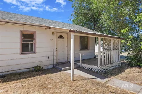 Exterior - 417 E Ave G, Jerome, ID 83338 photo 1 of 4