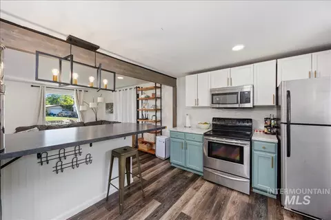 Kitchen - 1726 Borah Ave, Twin Falls, ID 83301 photo 1 of 5
