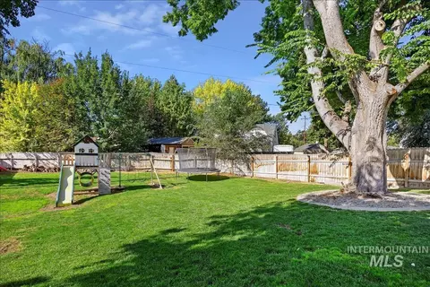 Exterior - 1726 Borah Ave, Twin Falls, ID 83301 photo 11 of 11