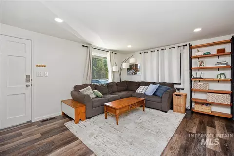 Other - 1726 Borah Ave, Twin Falls, ID 83301 photo 2 of 14