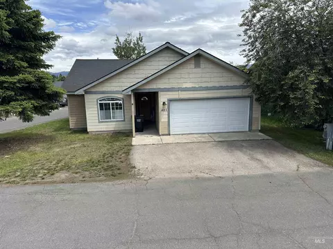 407 Virginia Blvd, Mccall, ID 83638