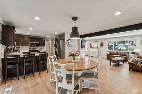 Dining - 359 N Rene Pl, Eagle, ID 83616 photo 2 of 2