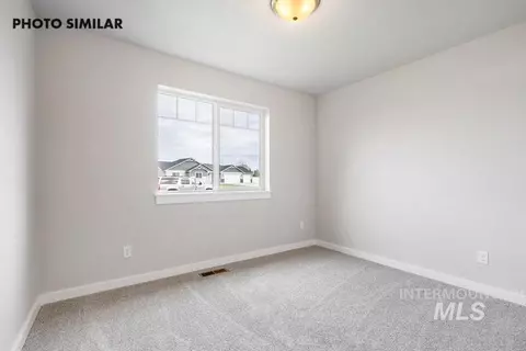 Bedroom - 1370 Dawn St, Weiser, ID 83672 photo 5 of 5