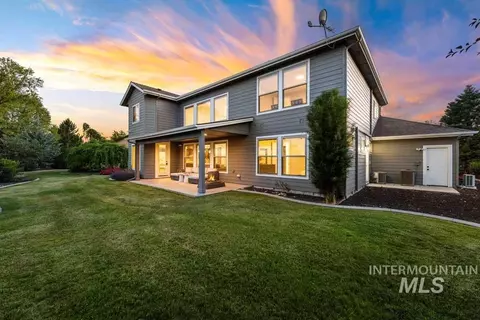Exterior - 2890 S Brookwater Ln, Eagle, ID 83616 photo 6 of 7