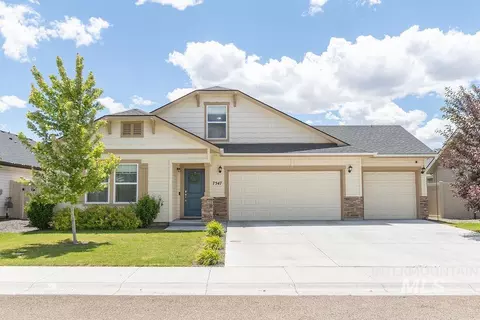 7547 E Savanna River St, Nampa, ID 83687