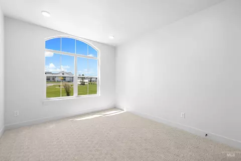 Bedroom - 15300 Rhodes Ct, Caldwell, ID 83607 photo 8 of 9