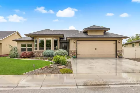 1031 N Mira Way, Star, ID 83669