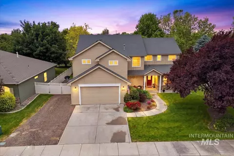 2211 W Grassy Branch Dr, Meridian, ID 83646