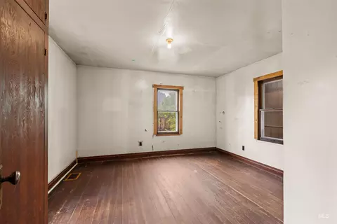 Bedroom - 928 W 4th St, Weiser, ID 83672 photo 1 of 4