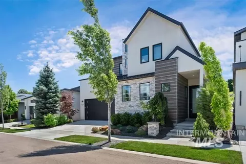727 E Brooktrail Ln, Eagle, ID 83616