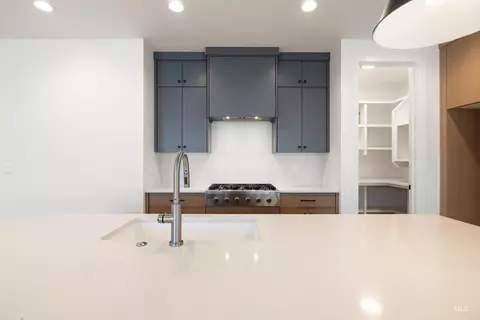 Kitchen - 270 N Hunter Creek Ave, Eagle, ID 83616 photo 4 of 9