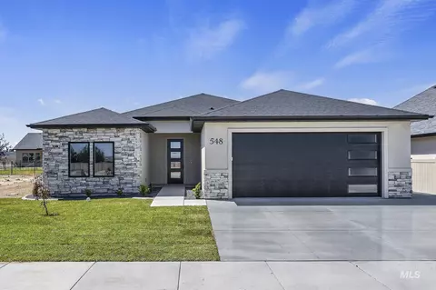 548 Canyon Falls Dr, Twin Falls, ID 83301