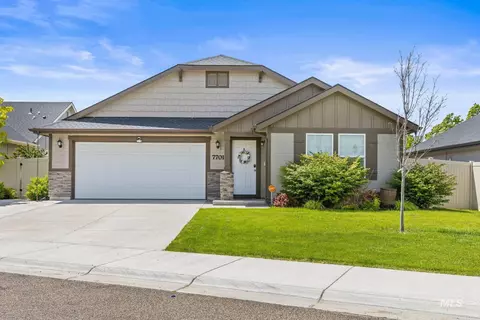 7701 E Declaration Dr, Nampa, ID 83687