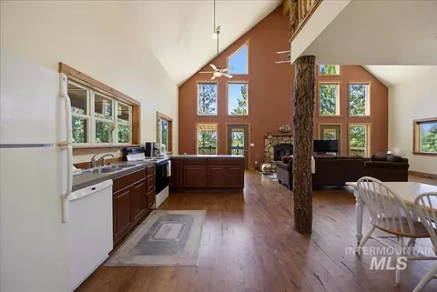 51 Ranch Cir, Cascade, ID 83611 photo 8