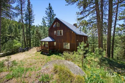51 Ranch Cir, Cascade, ID 83611 photo 4