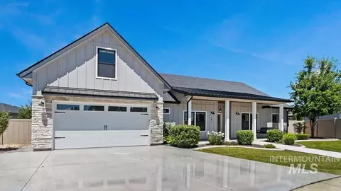 351 Lodgepole Ct, Fruitland, ID 83619