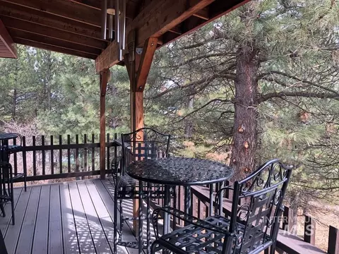 Exterior - 512 Skyline Dr, Cascade, ID 83611 photo 4 of 7