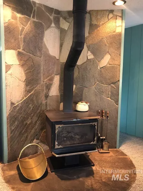 Other - 512 Skyline Dr, Cascade, ID 83611 photo 3 of 6